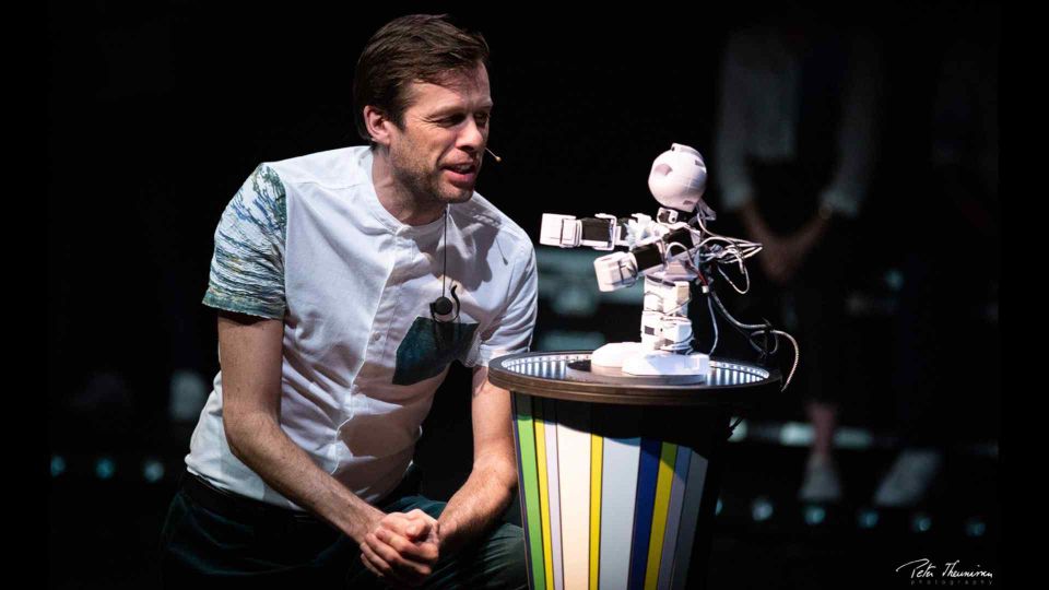 Alain Rinckhout and A.L.Ex (2020) in Improbotics Flanders Première